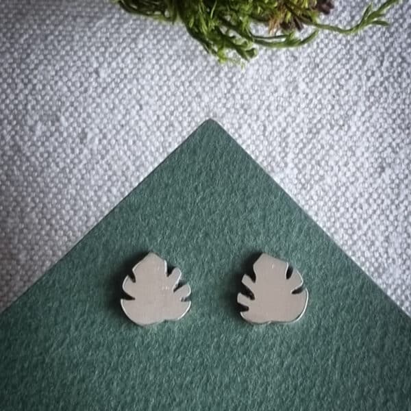 boucles d'oreilles en argent monstera