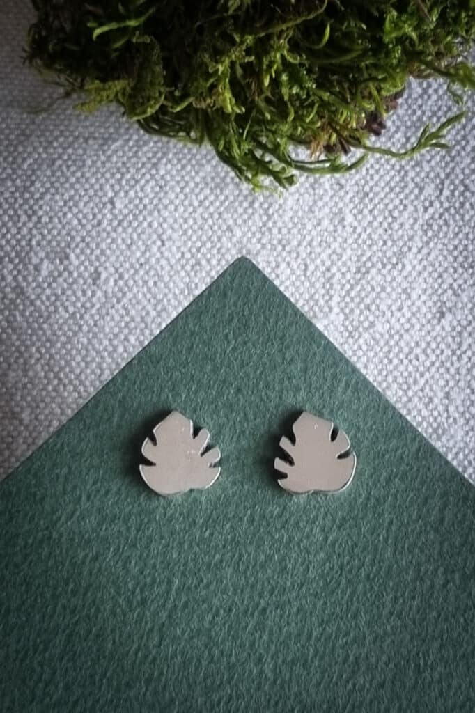 boucles d'oreilles en argent monstera