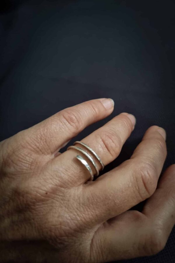 bague serpent en argent martelé