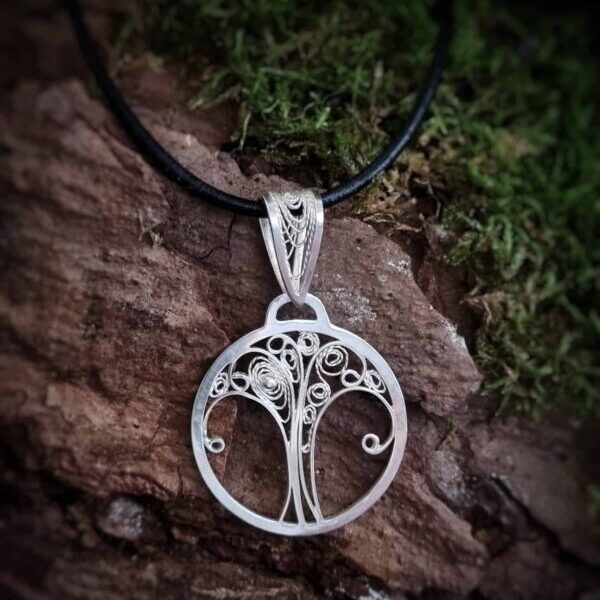 pendentif arbre de vie en argent filigrané