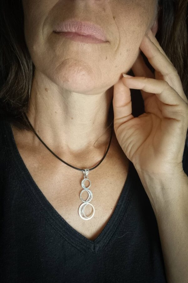 pendentif en argent filigrané