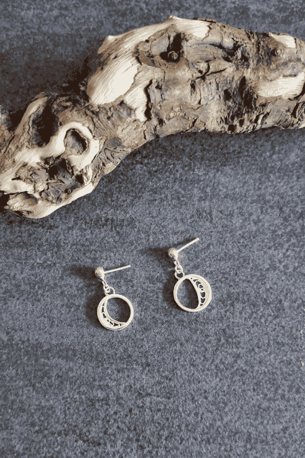 Boucles croissant de lune