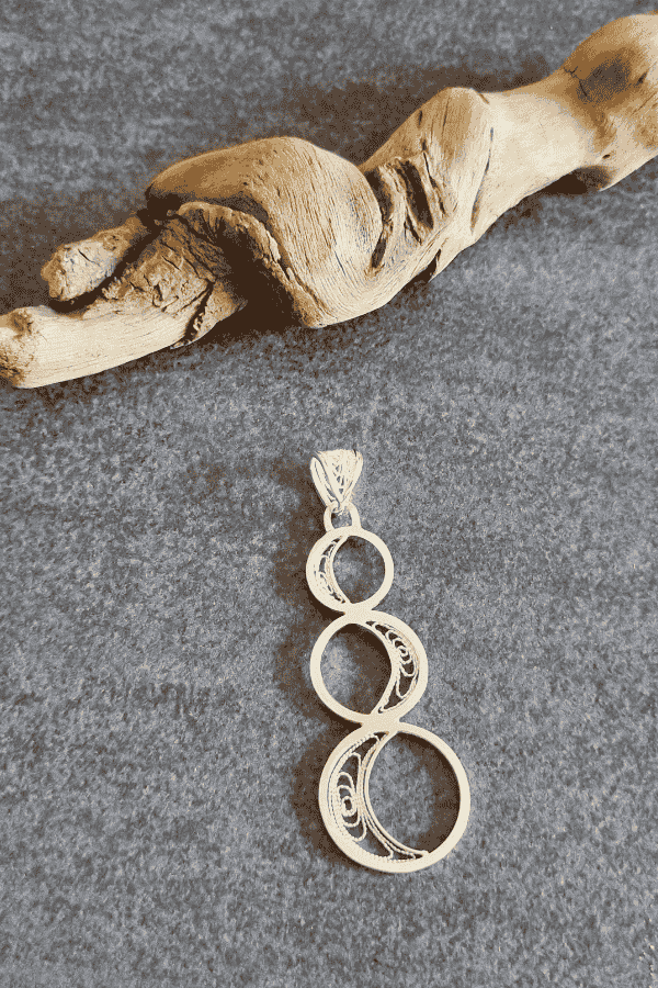 Pendentif croissant de lune