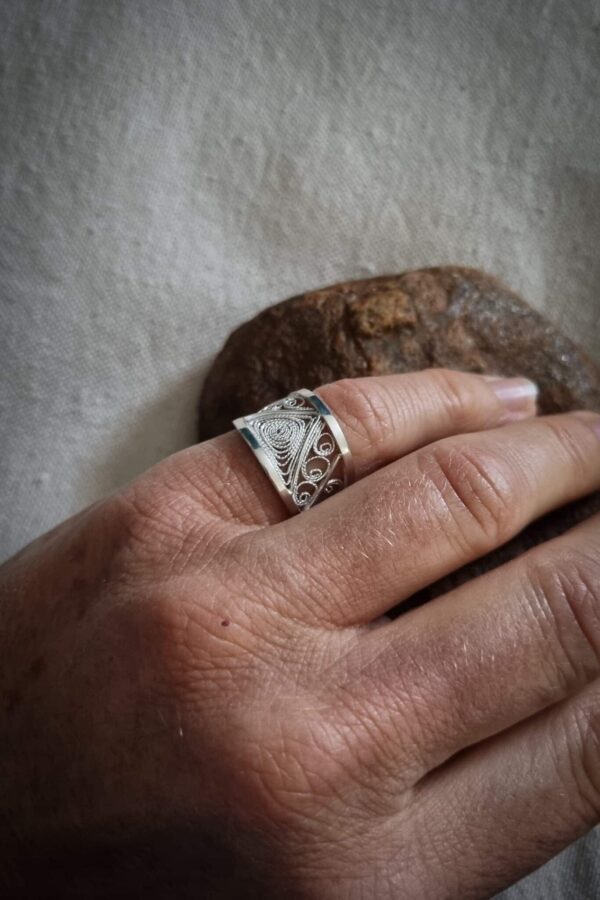 bague en argent filigrané, vent du désert