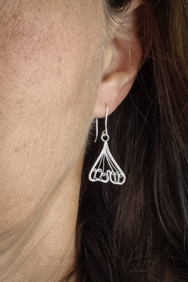 boucles d'oreilles en argent en filigrane inspirées de feuilles de ginkgo